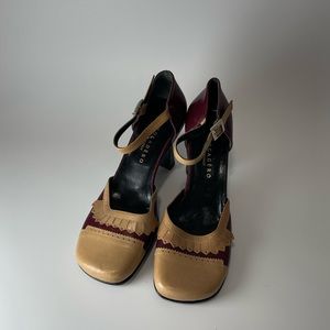 TROCADERO | Leather Mary Jane Heels